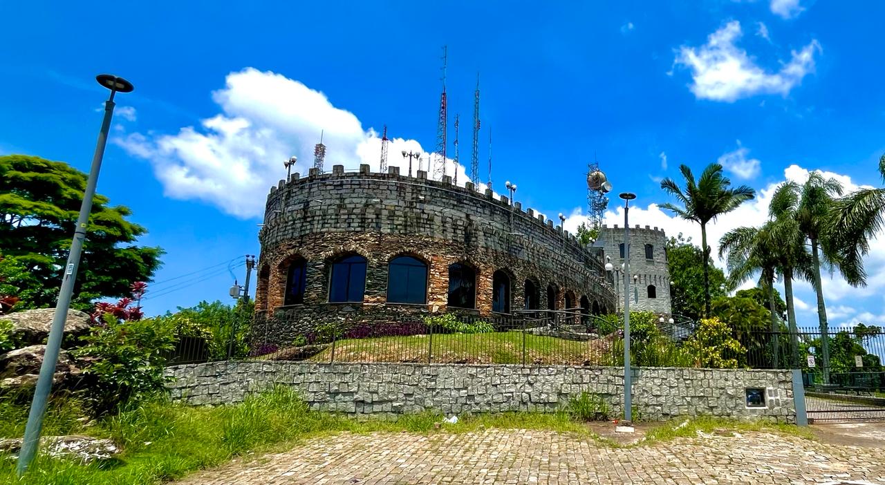 Morro da Cruz de Itajaí: Além das Alturas - De Itajaí