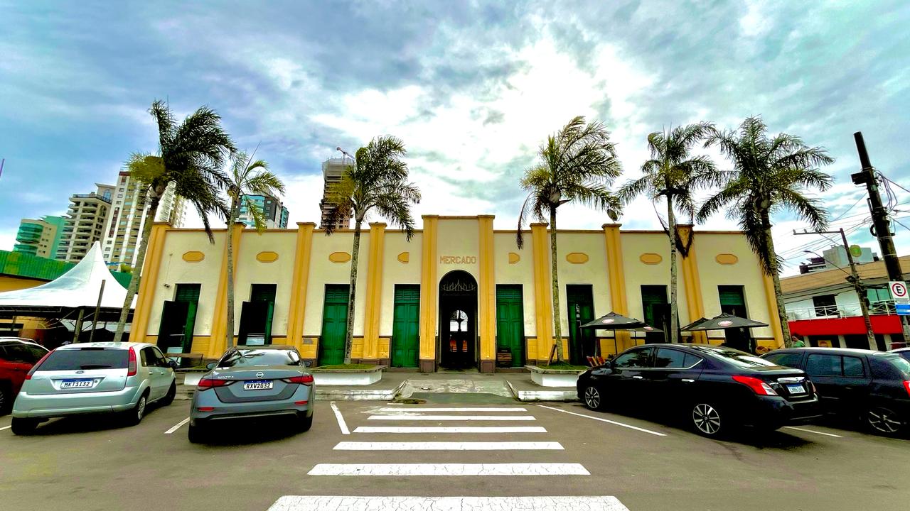 Mercado Público de Itajaí: Um Tesouro Gastronômico e Cultural - De Itajaí